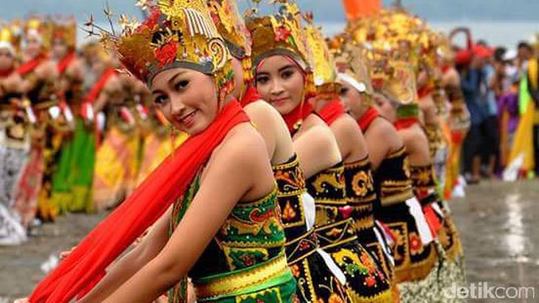 Tari Gandrung Tampil di Istana, Bukti Pemerintah Cinta Budaya Daerah Tari Gandrung Tampil di Istana, Bukti Pemerintah Cinta Budaya Daerah