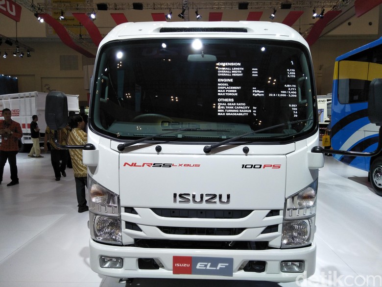 Isuzu Tidak Ingin Ketinggalan Lahirkan Bus Listrik Foto: Ruly Kurniawan Isuzu Tidak Ingin Ketinggalan Lahirkan Bus Listrik Foto: Ruly Kurniawan