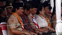 Ketua Umum PDIP Megawati Soekarnoputri juga hadir.