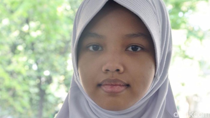 Ini Dia Syifa Mahasiswa Baru Termuda Di Upn Yogya Berusia 15 Tahun