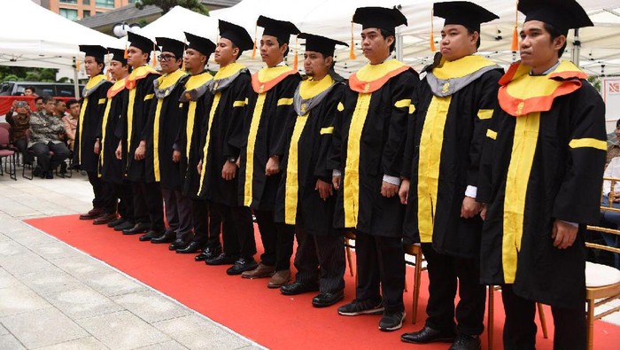 TKI di Korea Selatan diwisuda sarjana UT (M Aji Surya/detikcom)