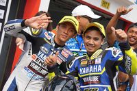 Wahyu Aji Juara 3 UB150 (kiri) dan Richard Taroreh Juara 1 UB150 (kanan)