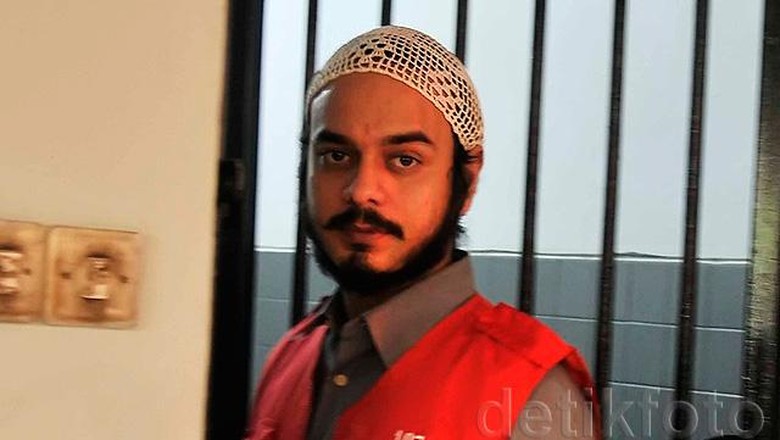 Tak Kapok! Artis Rio Reifan Ditangkap Lagi karena Narkoba Tak Kapok! Artis Rio Reifan Ditangkap Lagi karena Narkoba