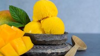 Kalau mau yang dingin manis agak asam, Anda bisa mencicip sorbet mangga yang satu ini. (Foto: iStock)