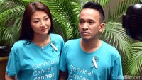 Di acara itu, pasangan satu anak ini mengkampanyekan pentingnya mencegah kanker serviks. Foto: Noel