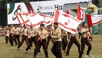 Para Pramuka mengikuti rangkaian kegiatan yang cukup menantang dan tentunya edukatif. 