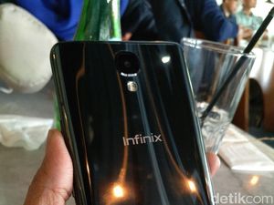 Infinix Note 4 Tampil Mengkilap