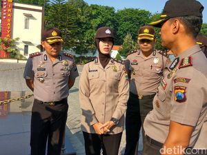 Polwan Berprestasi di Polresta Sidoarjo Dapat Penghargaan