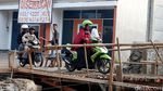 Jembatan Parpostel Jati Asih Diperbaiki