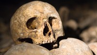 Di dalam Catacombs sangat lembab dan minim dengan oksigen. Serta terowongan ini juga sedikit gelap. (Thinkstock)