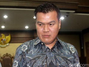 Sidang Andi Narogong, Saksi Dicecar soal E-Mail Kompetisi Jadi Komisi