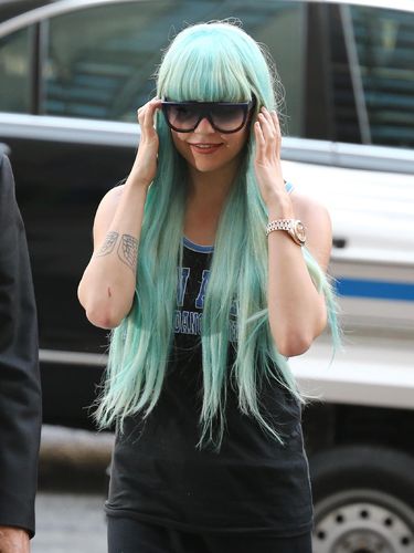 NEW YORK, NY - JULY 09:  Amanda Bynes attends an appearance at Manhattan Criminal Court on July 9, 2013 in New York City. Bynes is facing charges of reckless endangerment, tampering with evidence and criminal possession of marijuana in relation to her arrest on May 23, 2013.  (Photo by Neilson Barnard/Getty Images)