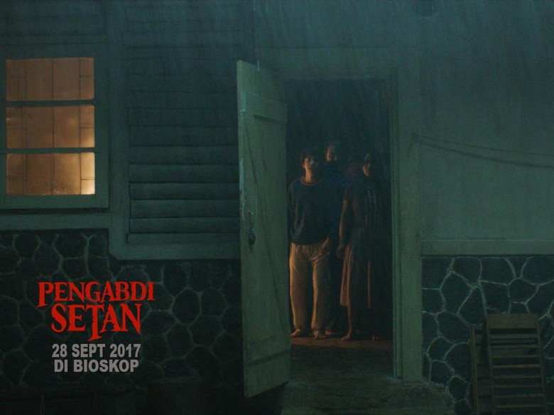 Rekomendasi 11 Film Horor Terbaik, Berani Nonton Nggak? Foto: Pengabdi Setan (twitter Joko Anwar) Rekomendasi 11 Film Horor Terbaik, Berani Nonton Nggak? Foto: Pengabdi Setan (twitter Joko Anwar)