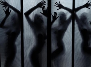 Film Porno Perdana Bisu, Dihujat Berujung Penganiayaan