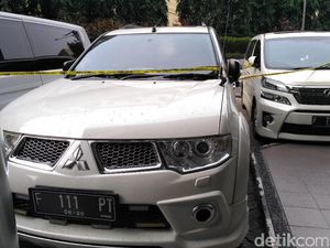 Triliunan Dana Jemaah Mengalir ke Mobil Hingga Rumah Bos First Travel