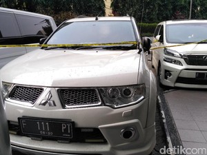 Triliunan Dana Jemaah Mengalir ke Mobil Hingga Rumah Bos First Travel