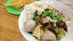 Yuk, Jajan Mie Ayam Gerobakan Buat Sarapan Mantap Mengenyangkan!