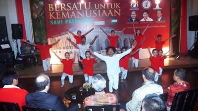 Mereka yang Tergerak Untuk Bantu Palestina