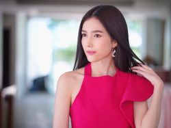 Kecantikan Gadis Thailand Ini Bikin Netizen Terpana