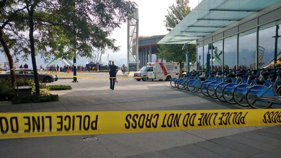 Momen-momen Tragedi Kecelakaan di Syuting 'Deadpool 2' Momen-momen Tragedi Kecelakaan di Syuting 'Deadpool 2'