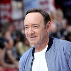 Nasib Kevin Spacey, Aktor Peraih Oscar Kini Hidup Menggelandang