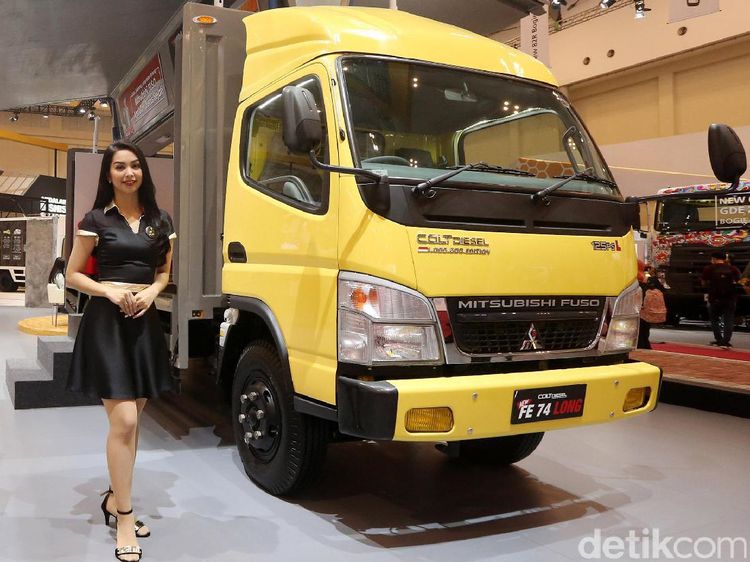 Colt Diesel Terpanjang di Dunia