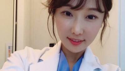 Sudah Tua Muka Belia, Dokter Cantik Ini Jadi Selebgram