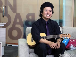 Novel Trilogi Sirkus Pohon Andrea Hirata Hadirkan Lagi Tokoh Ikal
