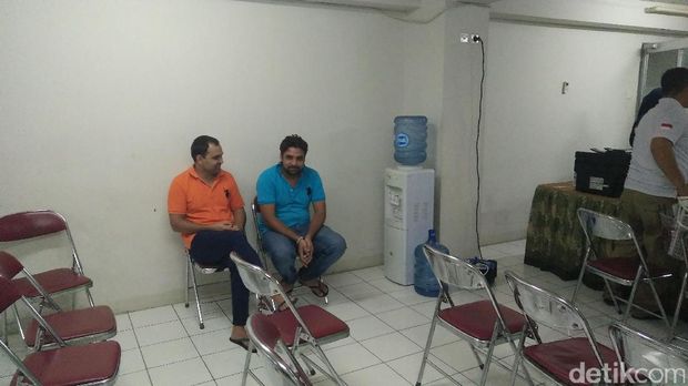 Kantor Imigrasi Jakarta Selatan menggelar razia di Apartemen Kalibata City.
