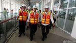Menhub Budi Karya Jajal Skytrain Bandara