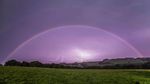 Foto: Fenomena Alam, Pelangi di Malam Hari
