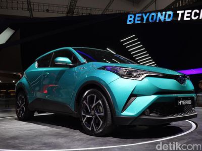 Foto : Ini Mobil Toyota yang Buat Mata Tak Bisa Berkedip