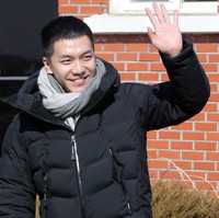 Aktor sekaligus penyanyi Lee Seunggi masuk wajib militer Februari 2016 dan akan menuntaskan kewajibannya Oktober 2017. Foto: istimewa