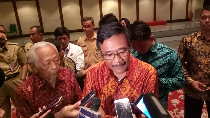 Djarot Tegaskan Sidak Pajak Mobil Mewah Tak Hanya Incar Artis