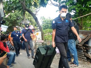 5 Terduga Teroris di Bandung Targetkan Istana dengan Bom Kimia