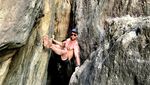 Intip Liburan Chris Hemsworth dan Elsa Pataky