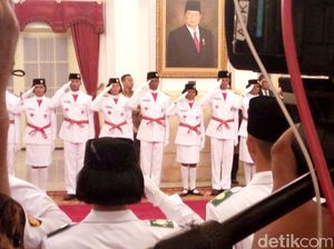 Di Depan Jokowi, Paskibraka Ucapkan Ikrar Setia pada Pancasila