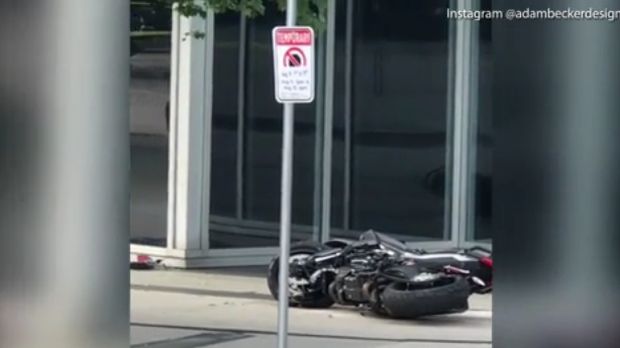 Stuntwoman 'Deadpool' Hilang Kendali Saat Kendarai Motor