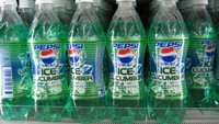 Nah, masih dari Jepang ternyata perusahaan minuman terbesar juga menjual minuman bersoda dengan paduan rasa mentimun. Bagaimana ya rasanya? (Foto: Istimewa)