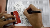 Menurut Menteri Sosial, Khofifah Indar Parawansa, penyaluran BPNT PKH tahap ketiga sudah mencapai 50%. Penyaluran tersebut dilakukan melalui BNI.