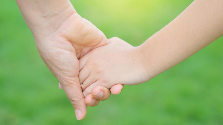 Ilustrasi anak kena penyakit langka/ Foto: thinkstock Ilustrasi anak kena penyakit langka/ Foto: thinkstock