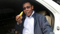 Walau dalam persidangan pemberian keterangan tidak benar Miryam sudah membenarkan isi rekaman, Masinton menyebutnya sebagai strategi pengalihan dari penyidik.