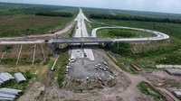 Sebagai alternatif jalur kendaraan, diharapkan tol ini dapat mengurangi beban pada jalur yang sudah ada dan mempermudah akses serta meningkatkan keterhubungan. Pool/Hutama Karya.