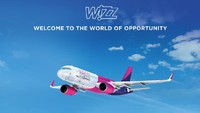 Coba sebut nama maskapai yang satu ini, namanya adalah Wizz Air, terdengar seperti bunyi pesawat yang akan terbang. Wizz Air berasal dari Hungaria, nuansanya berwarna putih dan ungu (Wizz Air)