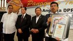 Penghargaan untuk 10 Wakil Rakyat Terbaik