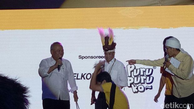 Menhub dan Menteri PUPR di acara Indonesia Happy / 