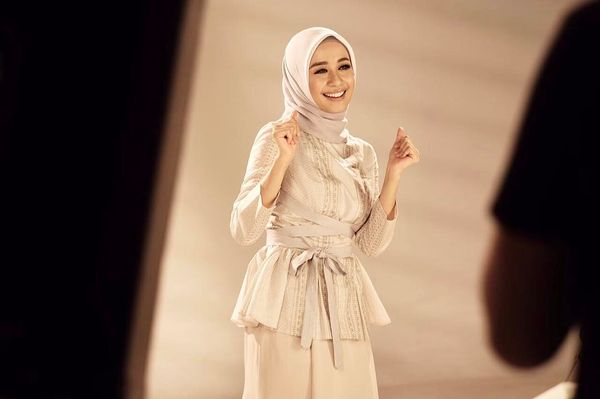 nikah numpang izin surat Izin Nikah Cynthia Laudya Bella Sempat Ditolak KUA