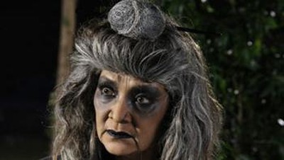 Mengenang Aksi Farida Pasha, dari Guna-guna Istri Muda ke Mak Lampir