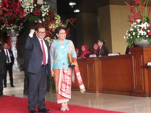 Menteri dan Anggota Dewan Mulai Berdatangan ke Sidang Tahunan