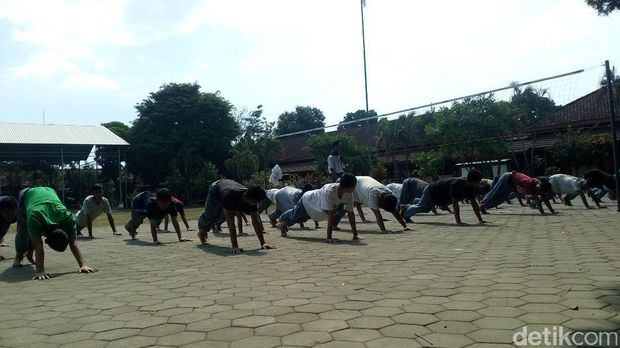 Kegiatan full day school di Jombang/
